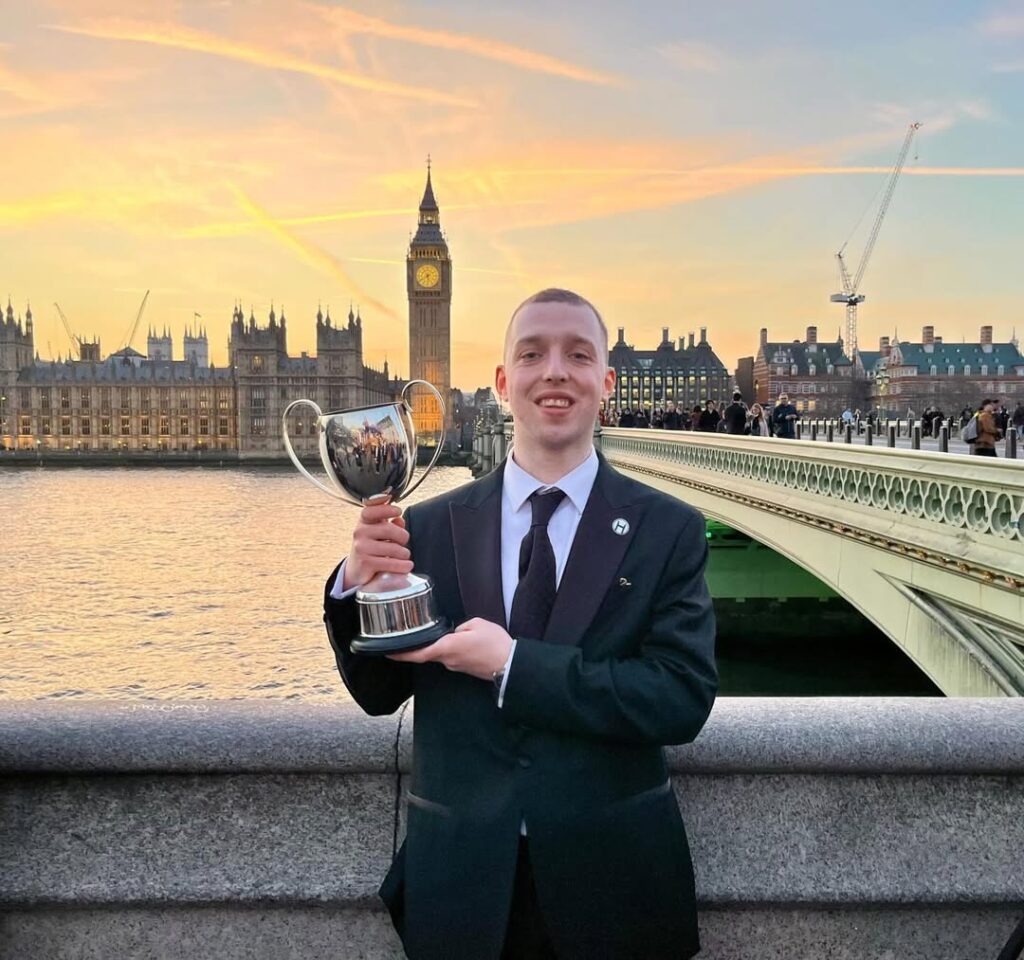 641112103 18530968759067761 2631737750765512507 n